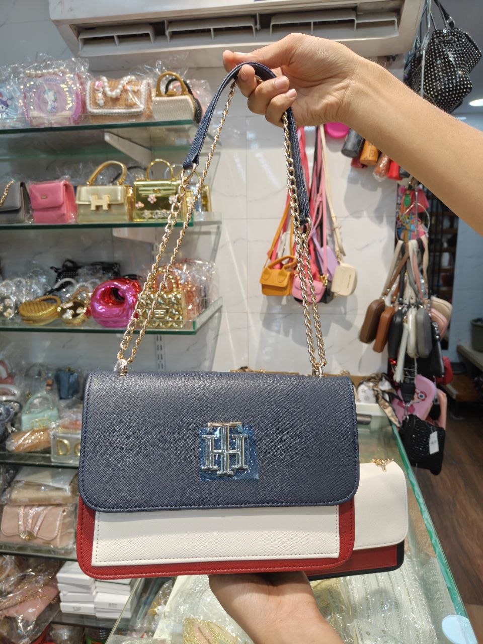 TH Sling Bag