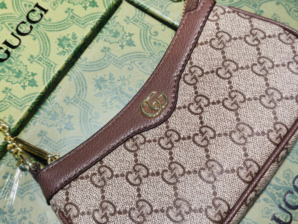 Gucc** mini (phone Size) with box and Dust bag