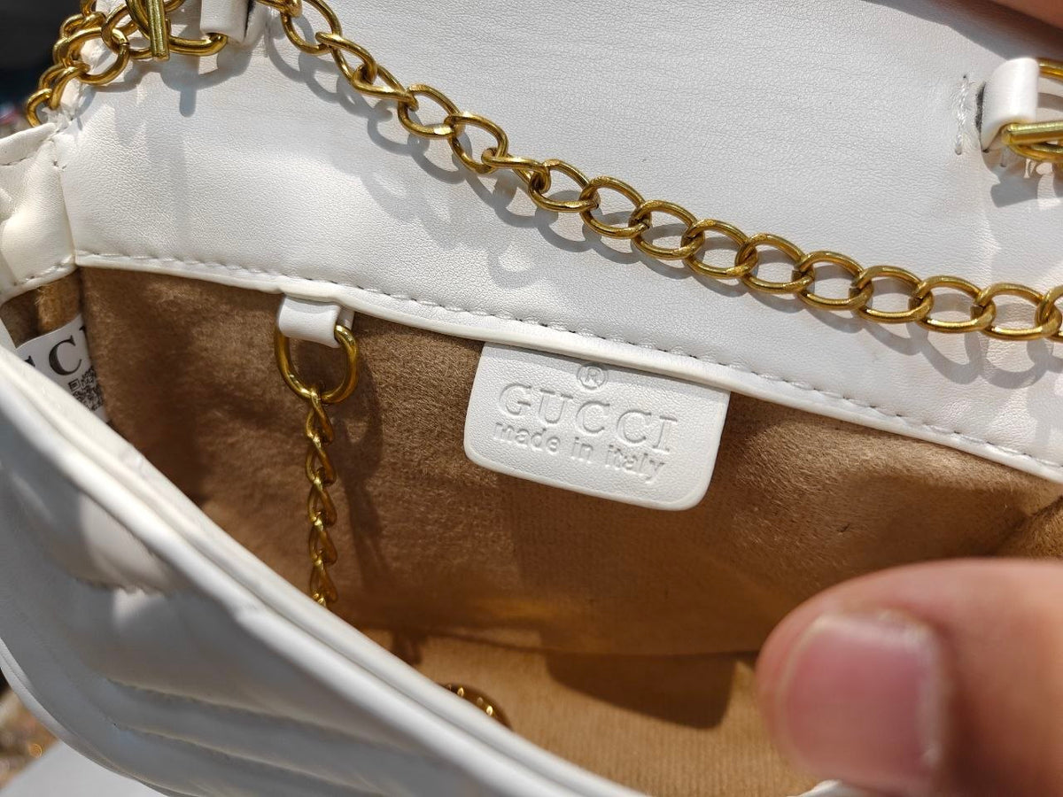 Guc*i Sling + shoulder bag ( with box ) ( only white )