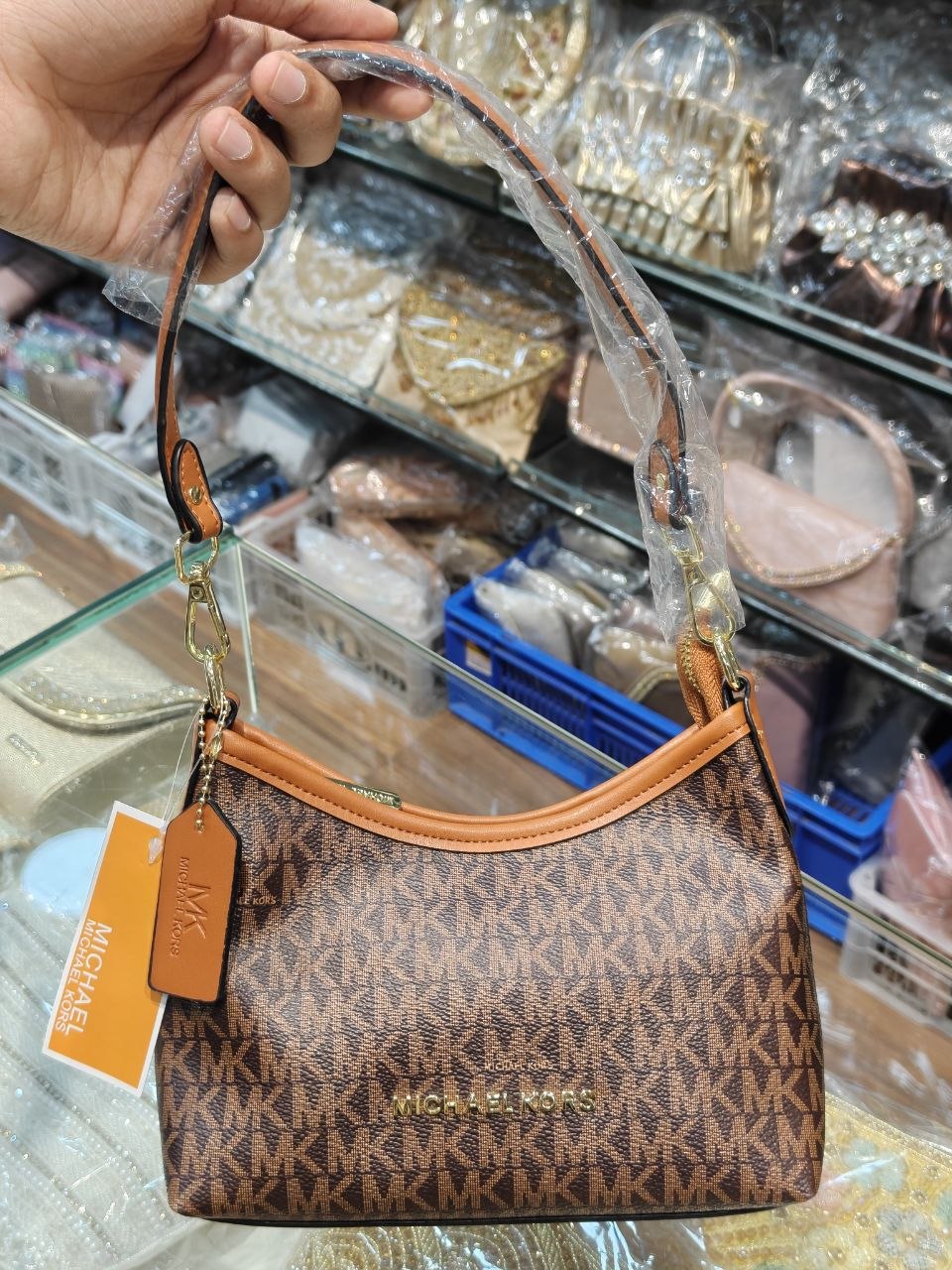 MK Sling + Shoulder Bag With Dust bag Premium Quality (no box)