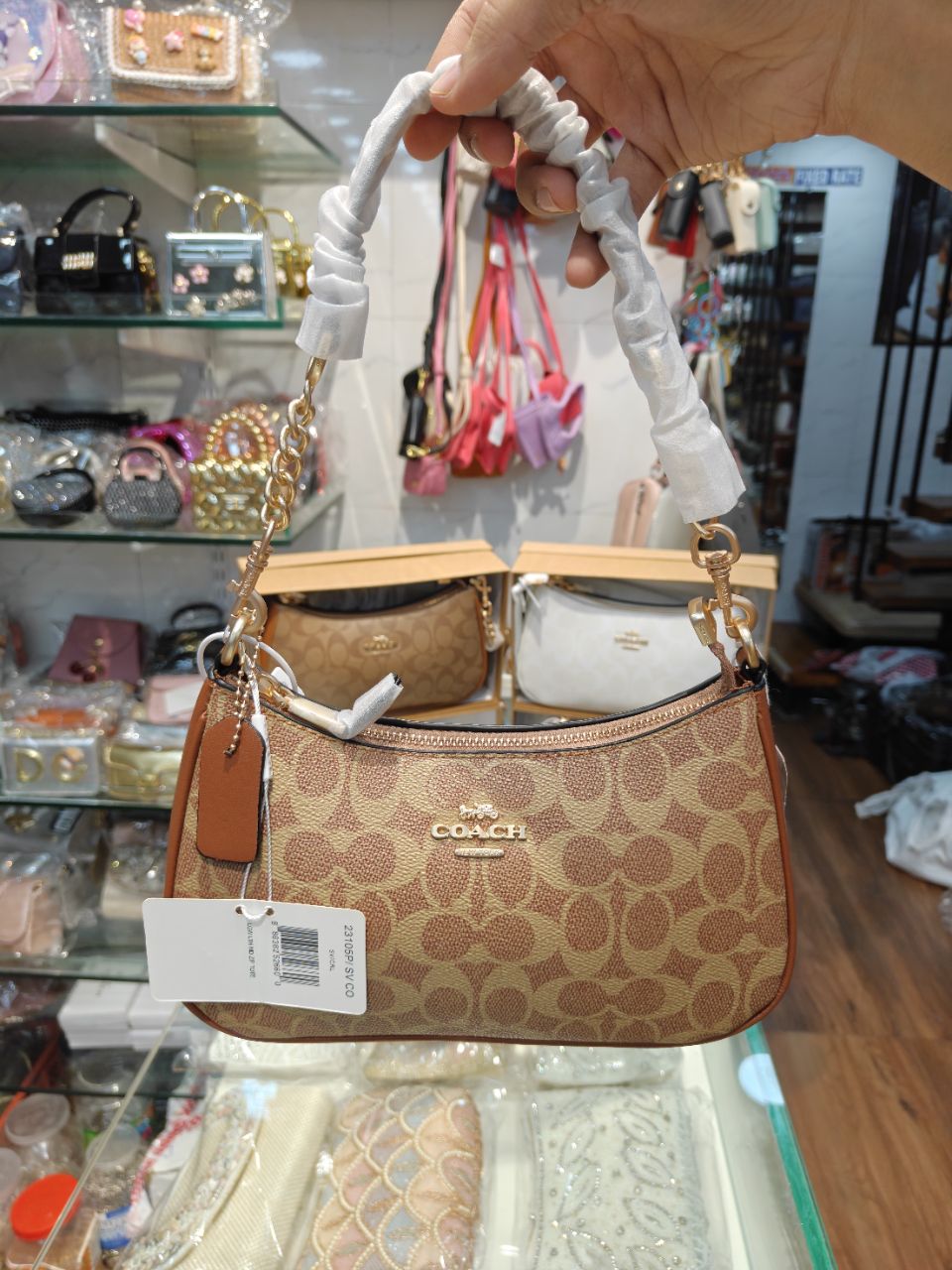 C*ach Teri Shoulder Bag In Signature Canvas