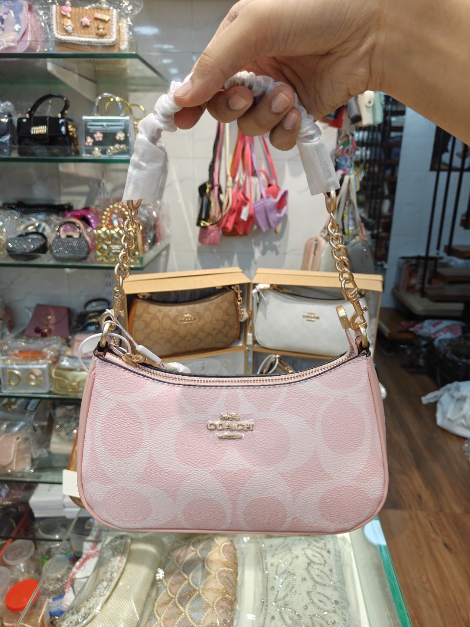 C*ach Teri Shoulder Bag In Signature Canvas