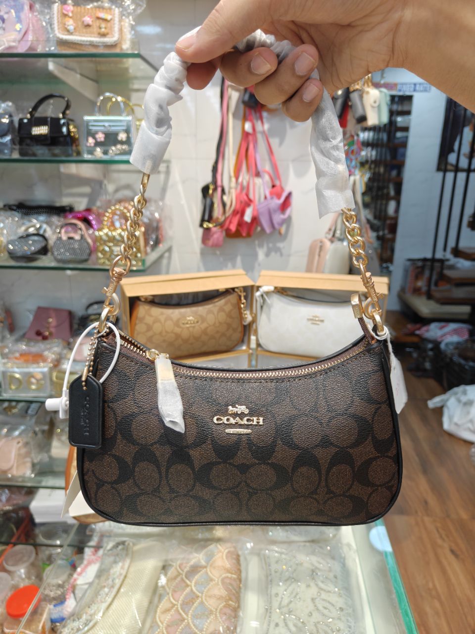 C*ach Teri Shoulder Bag In Signature Canvas
